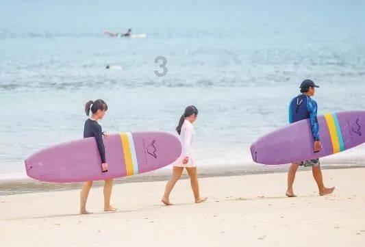 以军袭击黎巴嫩南部真主党多个目标 致4人死亡